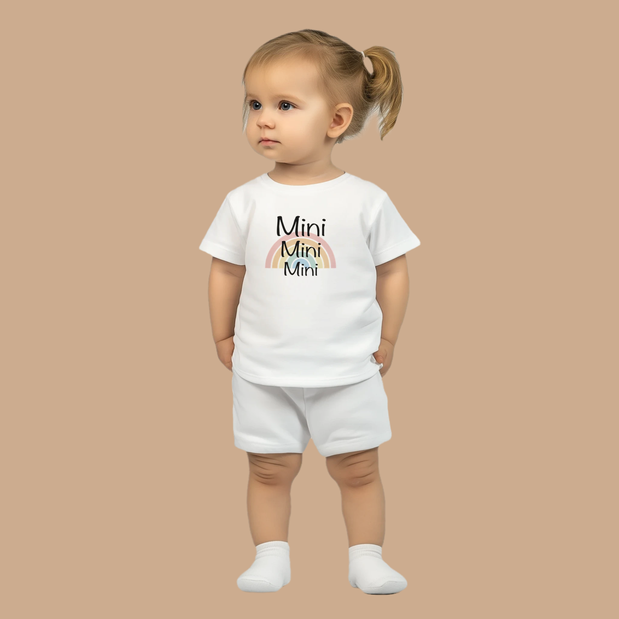 Mini Regenbogen T-Shirt für Babies und Kleinkinder – 100% Baumwolle, Komfortabel und Stilvoll